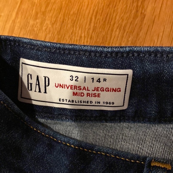 Gap Mid Rise Jeggings - Picture 4 of 7
